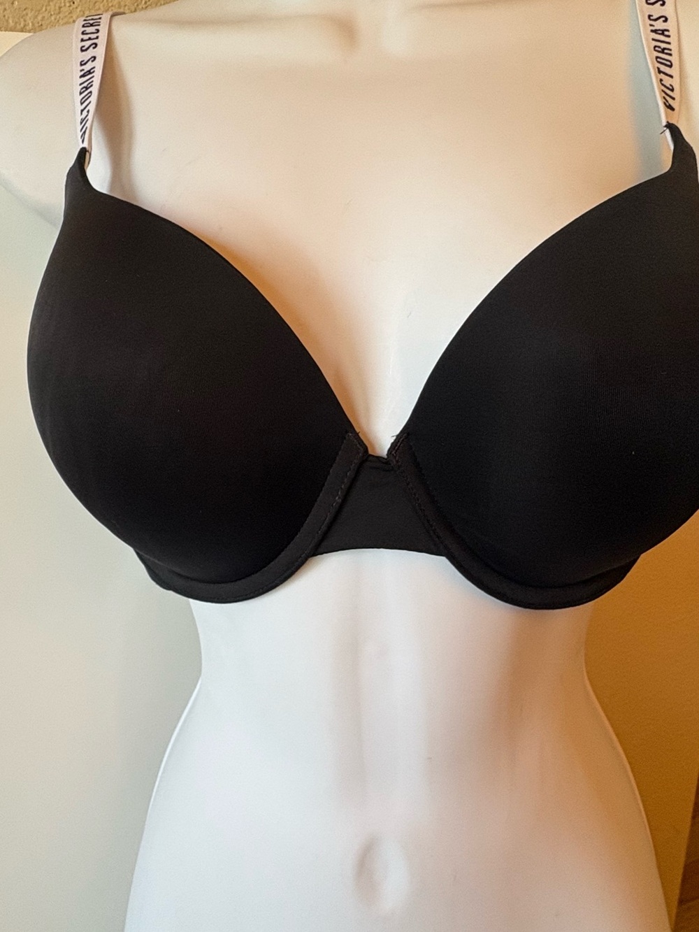 Victoria's Secret Black Molded Push-Up Bra with Branded Straps Size 34DD